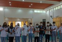 Dinas Kominfo Sintang Tatar Pelajar SMK N 1 Sintang Tentang Bermedia Sosial