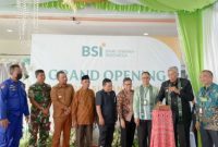 Hadiri Grand Opening Relokasi Kantor Bank Syariah Indonesia KCP Sintang, Ini Harapan Senen