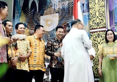 Ajak Paroki Katedral Kristus Raja Sintang Dukung Pembangunan Daerah