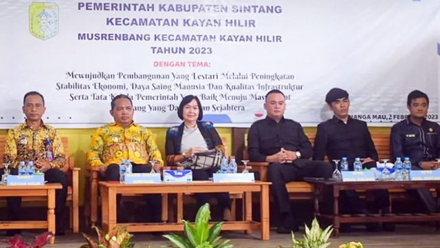 Sekda Sintang Hadiri Musrenbang Kecamatan Kayan Hilir