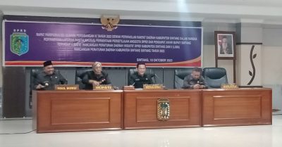 DPRD Sintang Gelar Rapat Paripurna Ke-12