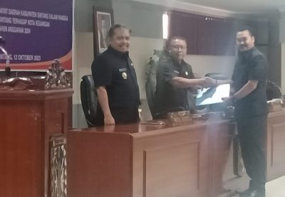 Inilah PU Fraksi Nasdem Terhadap Nota Keuangan Dan RAPBD Sintang 2024.