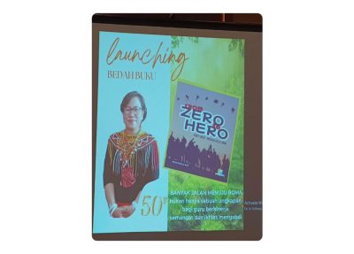 Membedah Buku Kiat-Kiat Mengelola SMK Karya Maria Victoria