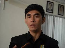 Santosa Desak Perbaikan Sistem, Dana Desa Raib karena Lalai