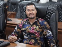 Peringati Hari Guru Nasional,DPRD Sintang Dorong Pemerintah Perkuat Kesejahteraan Pendidik