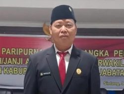 Peringati HUT ke-80 PGRI, DPRD Sintang Tekankan Pentingnya Peran Guru dalam Kemajuan Daerah