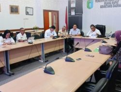 DPMPTSP Sintang Gelar Rapat Tindak Lanjut Pengaduan PBG Dayang Mimi Asniar